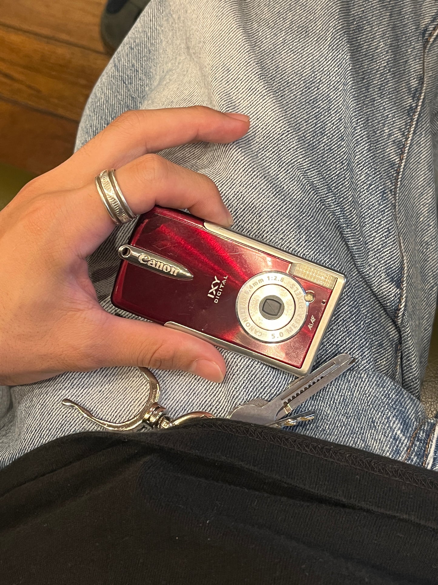 Canon IXY DIGITAL L2