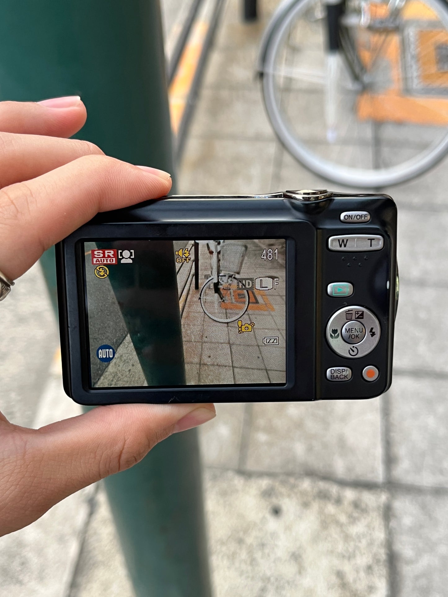 FUJIFILM FinePix JX660