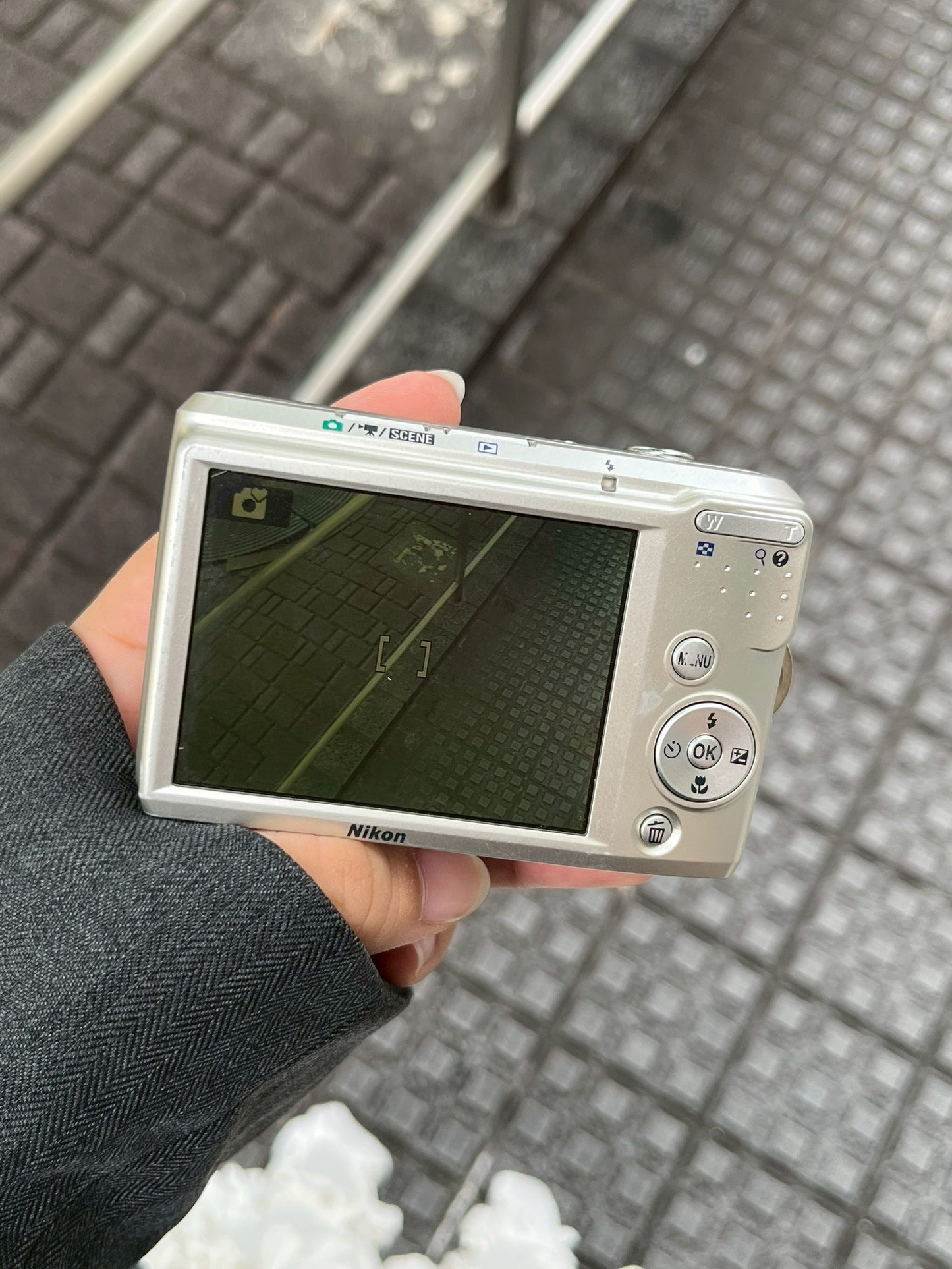 Nikon COOLPIX L18