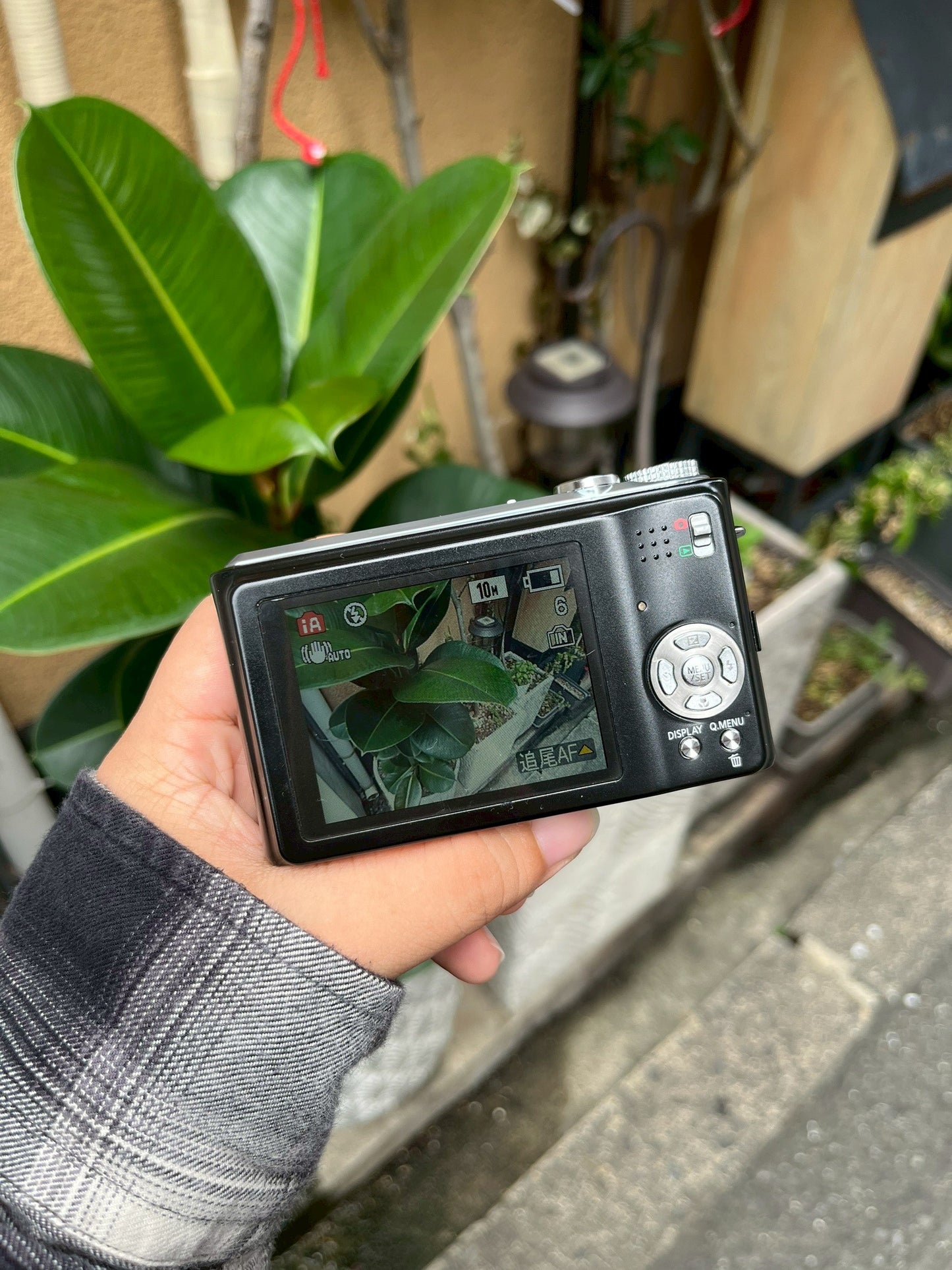 LUMIX DMC-TZ6