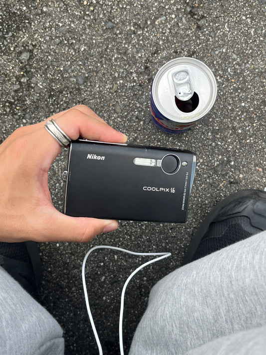 Nikon COOLPIX S6