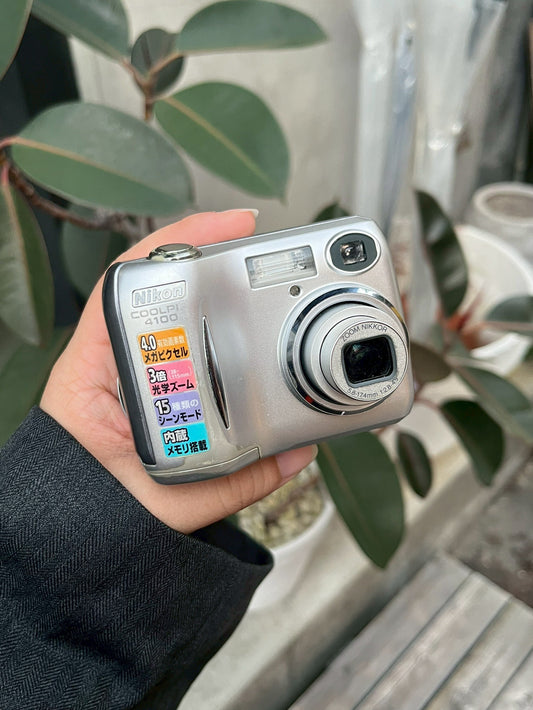 Nikon COOLPIX 4100