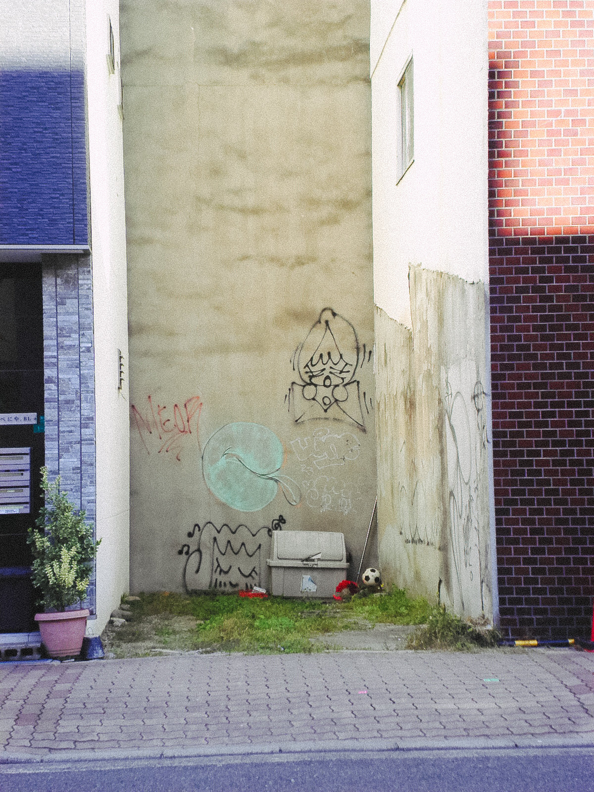 SANYO Xacti  DSC-X1260